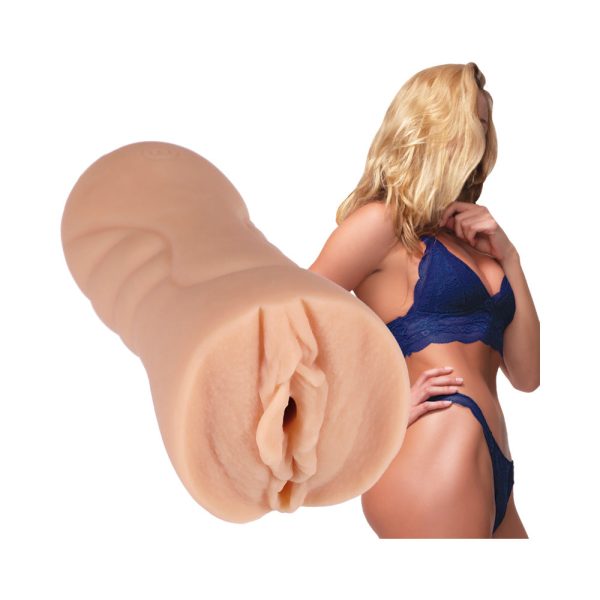 Signature Strokers - Leo of Leolulu - ULTRASKYN Pocket Pussy Vanilla - Image 5