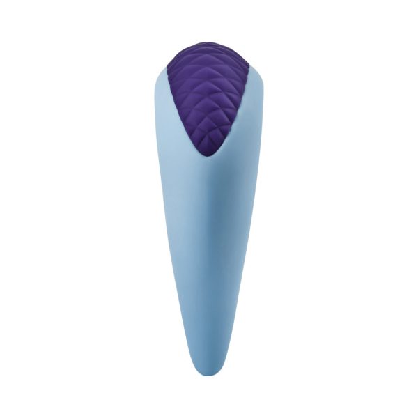 FemmeFunn Volea Rechargeable Silicone Fluttering Tip Vibrator Light Blue - Image 4
