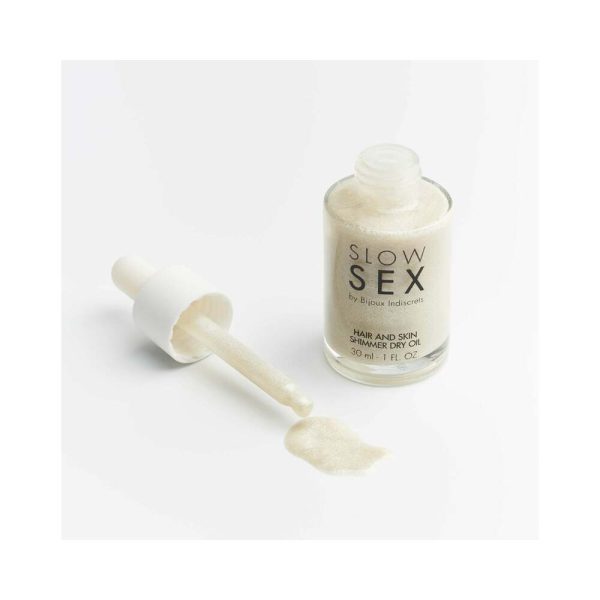 Bijoux Indiscrets Slow Sex Hair & Skin Shimmer Dry Oil 1 oz. - Image 5