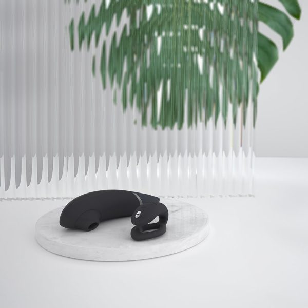 Womanizer x We-Vibe Lust & Luxury Collection Black - Image 4