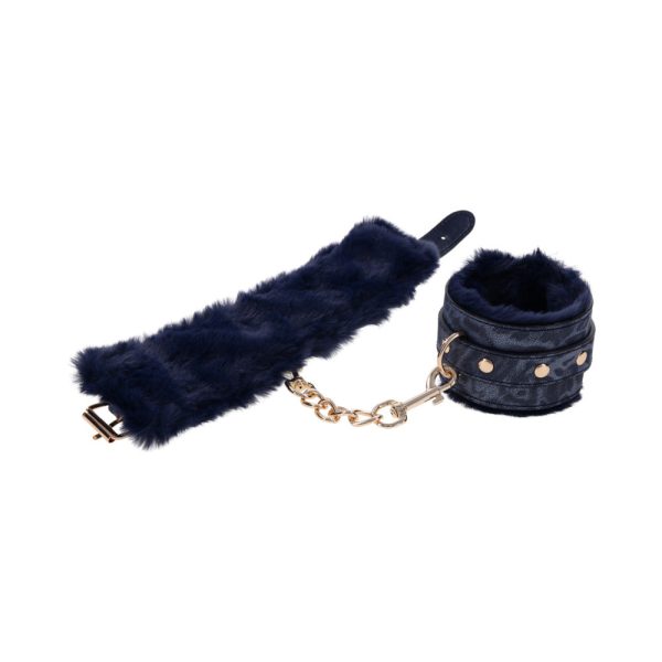 Sportsheets Sex & Mischief Cougar Fur Handcuffs - Image 9