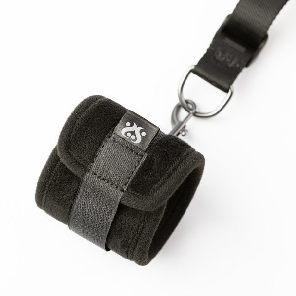 SEI MIO The Bedspreader Under the Mattress Restraint System - Image 4
