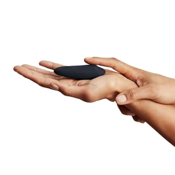 We-Vibe Moxie+ Wearable Clitoral Vibrator Satin Black - Image 8