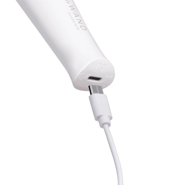 Le Wand Classique Mini Wand Massager - Image 9