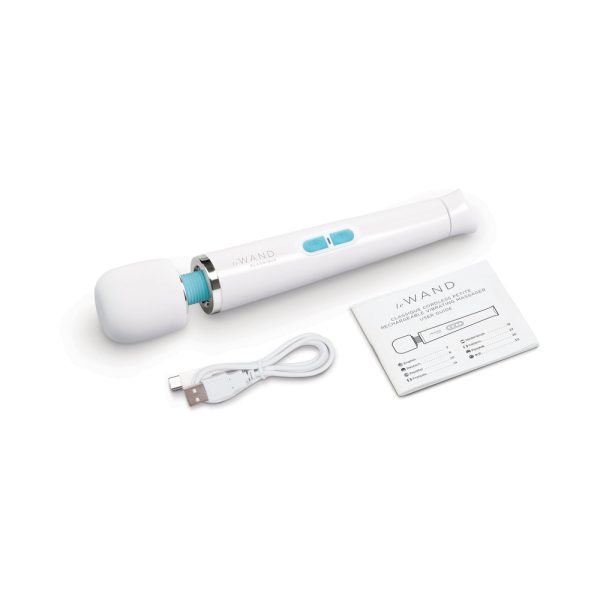 Le Wand Classique Petite Wand Massager - Image 9